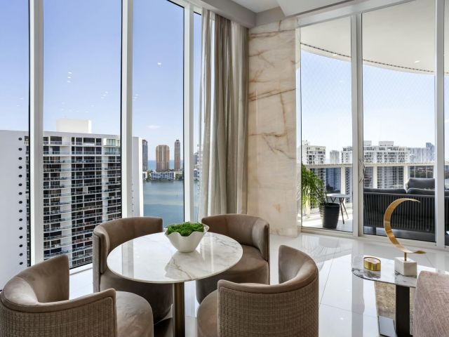 Apartment for sale  Unit #Ph-1 - photo 5935013