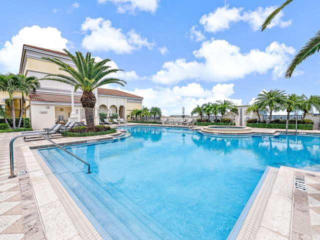 Apartment for rent  Unit #802 - photo 5898228