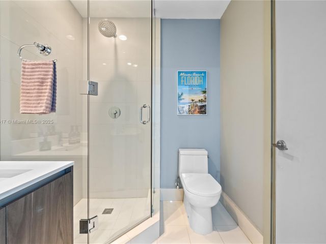 Apartment for sale  Unit #4906 - photo 6077778