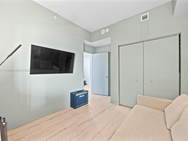 Apartment for sale  Unit #4906 - photo 6077779