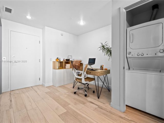 Apartment for sale  Unit #4906 - photo 6077781