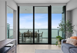 Apartment #4906 at Gran Paraiso