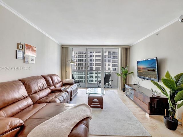 Apartment for sale  Unit #1507 - photo 5919855