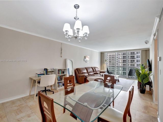 Apartment for sale  Unit #1507 - photo 5919856