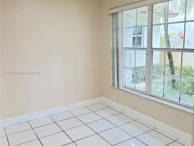 Home for sale at 412 NW 108th Ter - photo 5884018