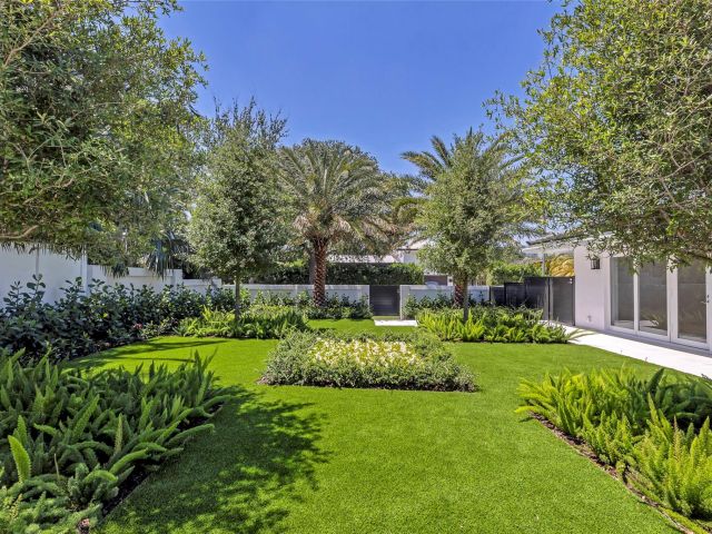 Home for sale at 2008 Admirals Way - photo 5891466