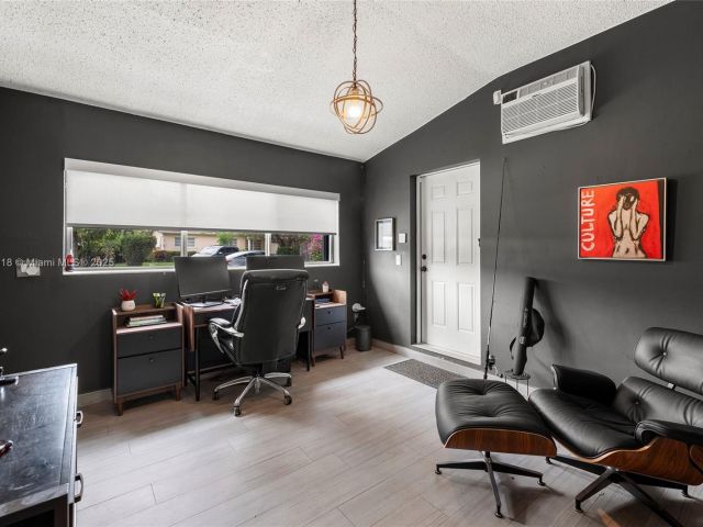 Home for sale at 425 NE 114th St - photo 5956147