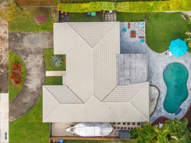 Home for sale at 425 NE 114th St - photo 5956162