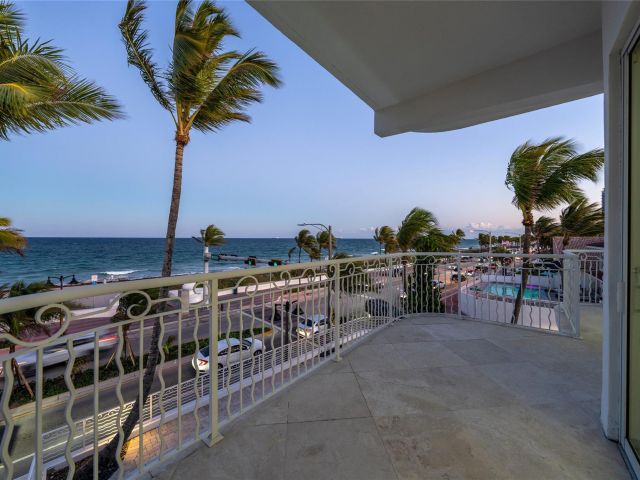 Home for sale at 1525 N Fort Lauderdale Beach Blvd - photo 6028415