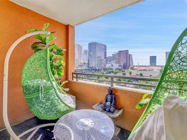 Apartment for sale  Unit #815 - photo 5902167