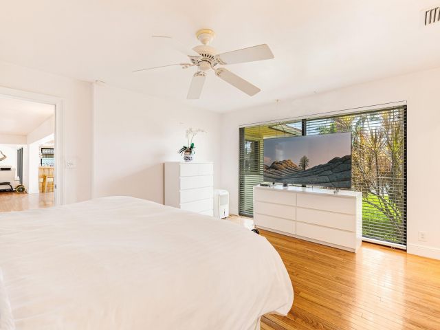 Home for sale at 2200 SE 8th St - photo 5980715