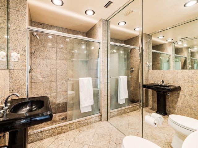 Home for sale at 2200 SE 8th St - photo 5980718