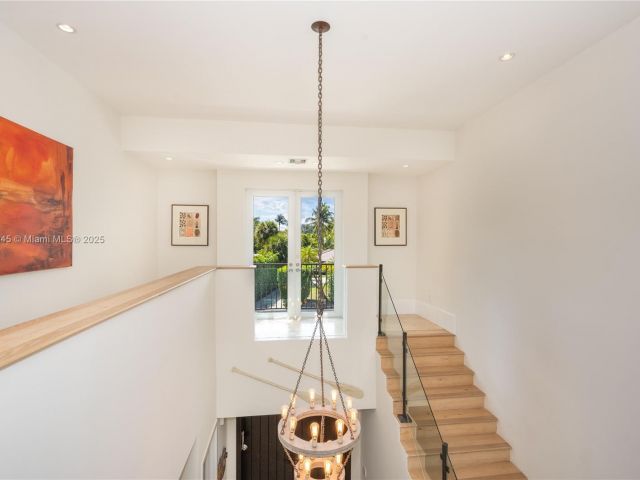 Home for sale at 31 Island Dr - photo 6112891