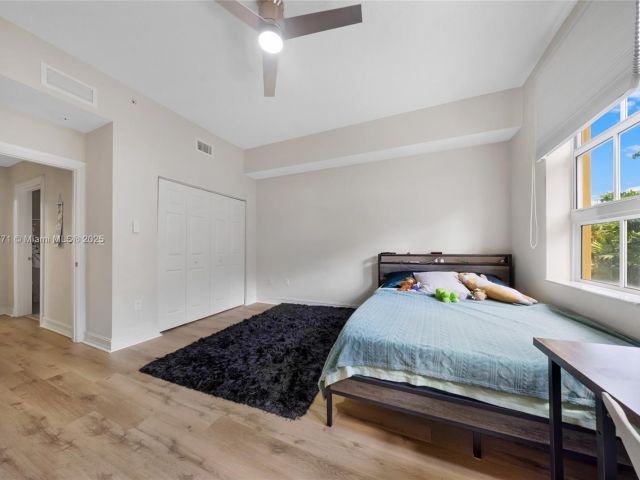 Apartment for sale  Unit #219 - photo 5937502