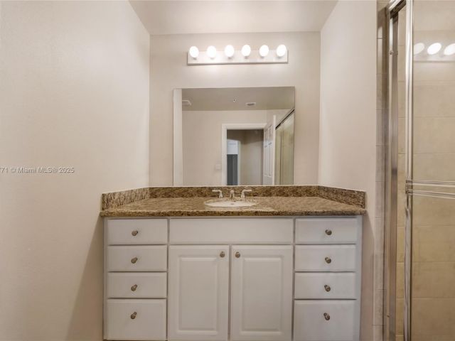 Apartment for sale  Unit #219 - photo 5937506