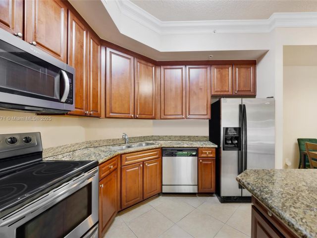 Apartment for sale  Unit #219 - photo 5937507