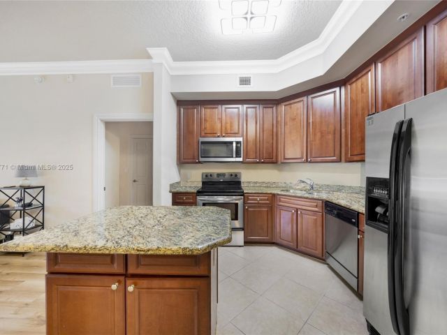 Apartment for sale  Unit #219 - photo 5937508