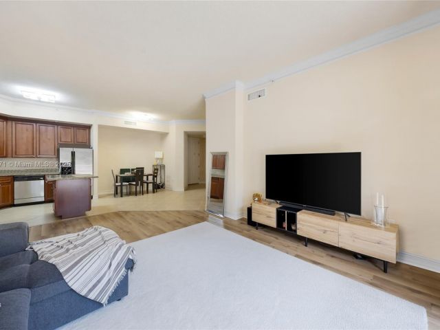 Apartment for sale  Unit #219 - photo 5937510