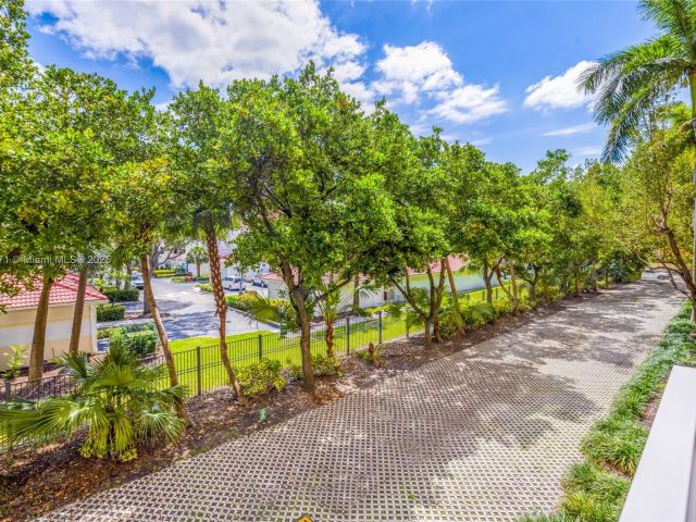 Apartment for sale  Unit #219 - photo 5937512