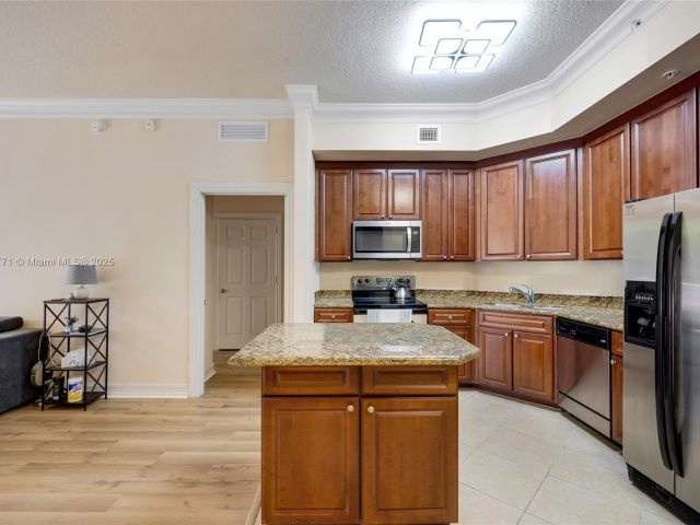 Apartment for sale  Unit #219 - photo 5937519