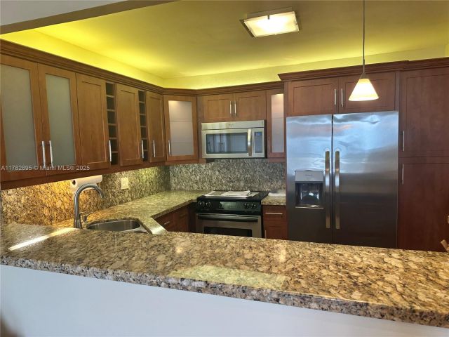 Apartment for rent  Unit #2103 - photo 5902438