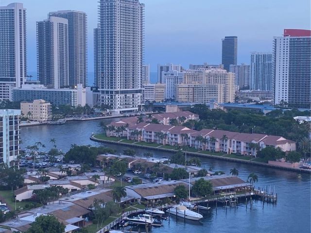 Apartment for rent  Unit #2103 - photo 5902444