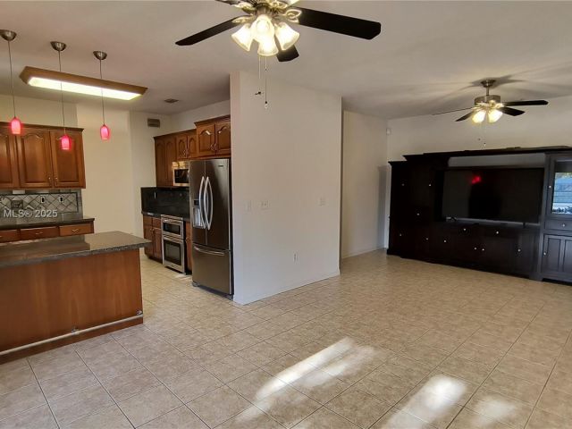 Home for sale at 650 SE 30th Dr - photo 5869464