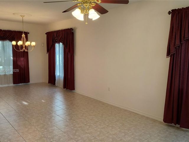 Home for sale at 650 SE 30th Dr - photo 5869467