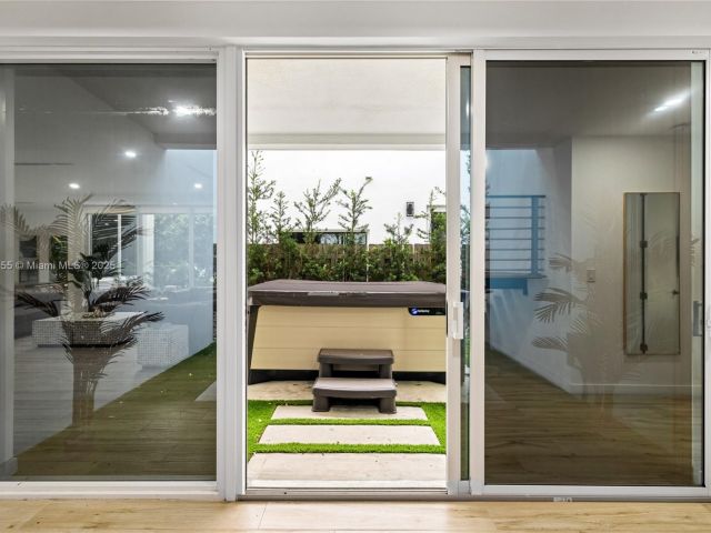 Home for rent at 1816 SW 23rd St - photo 6264343