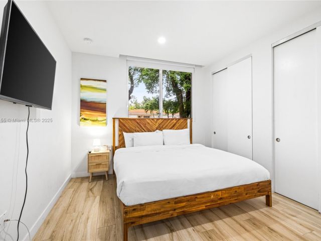 Home for rent at 1816 SW 23rd St - photo 6264345