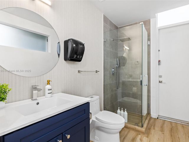 Home for rent at 1816 SW 23rd St - photo 6264348