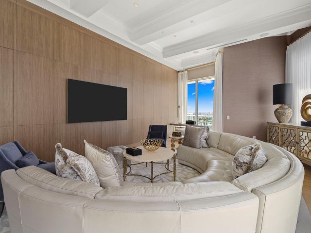 Apartment for sale  Unit #GPH10 - photo 5901340