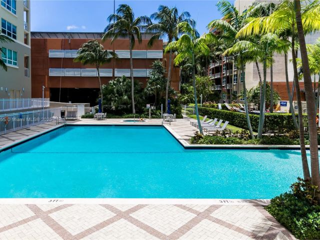 Apartment for rent  Unit #3306 - photo 5926699