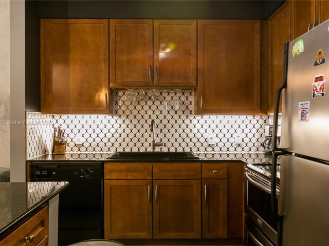 Apartment for rent  Unit #3306 - photo 5926710