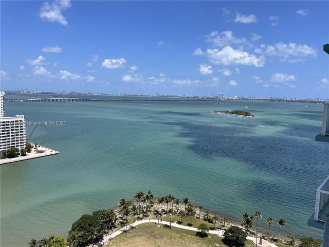 Apartment for sale  Unit #2404 - photo 5928576