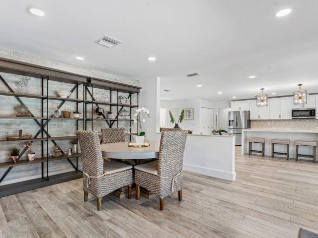 Home for sale at 7700 NE Spanish Trail Court - photo 6017505