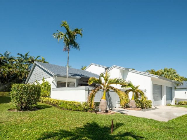 Home for sale at 9909 NW 52nd Ln - photo 5859274