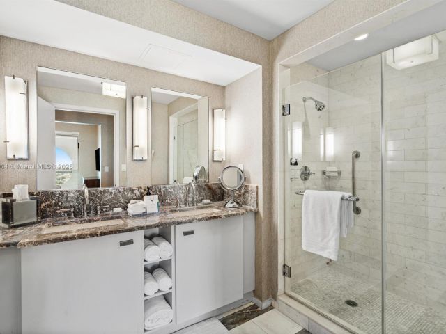 Apartment for sale  Unit #H1403 - photo 5896388