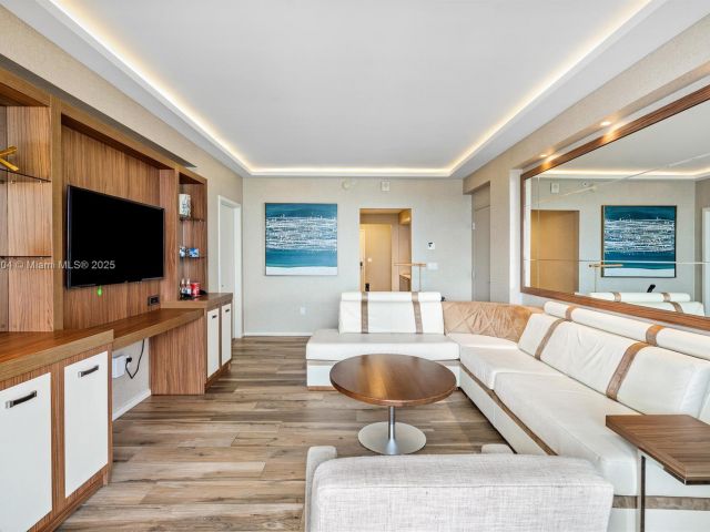 Apartment for sale  Unit #H1403 - photo 5896390