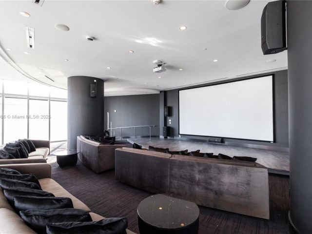 Apartment for sale  Unit #1102 - photo 5923454