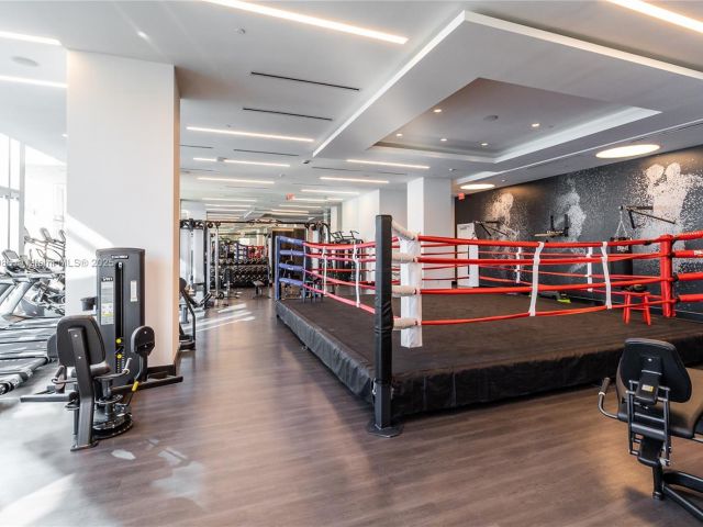 Apartment for sale  Unit #1102 - photo 5923455