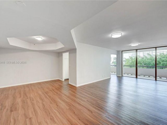 Apartment for sale  Unit #3F - photo 7505582