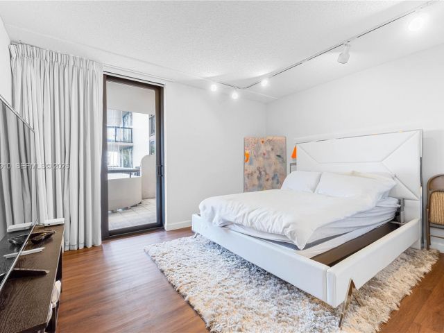 Apartment for sale  Unit #3F - photo 7505583