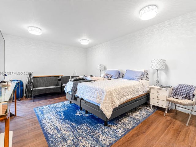 Apartment for sale  Unit #3F - photo 7505587