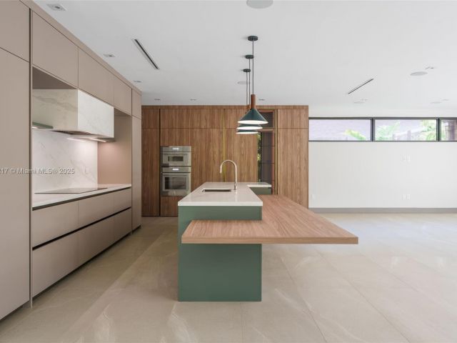 Home for sale at 510 NE 52nd St - photo 5930407