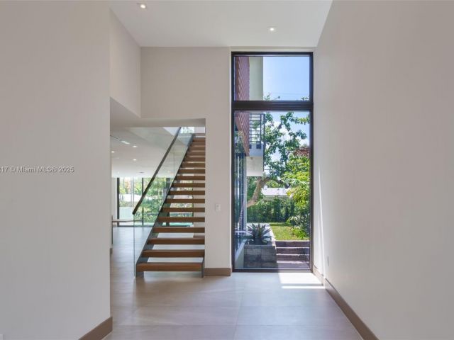 Home for sale at 510 NE 52nd St - photo 5930409