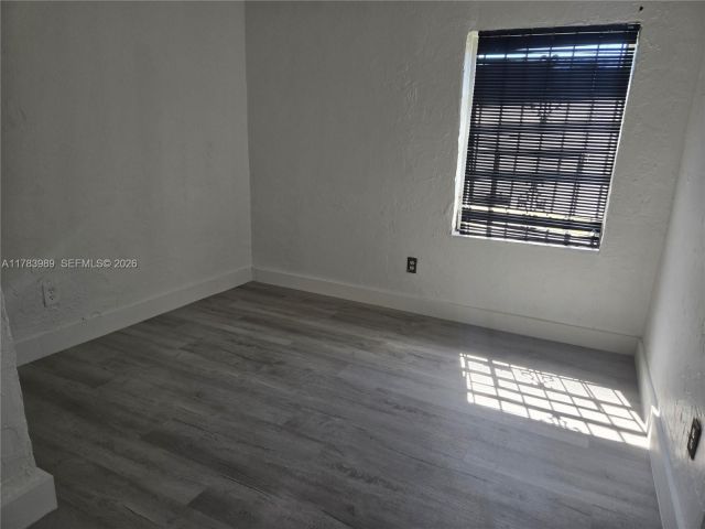 3-bedroom home for rent in Miami Gardens - 3310 NW 214th St - MondialRealty