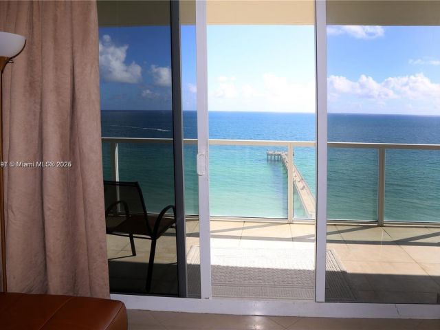 Apartment for sale  Unit #1202 - photo 5922111