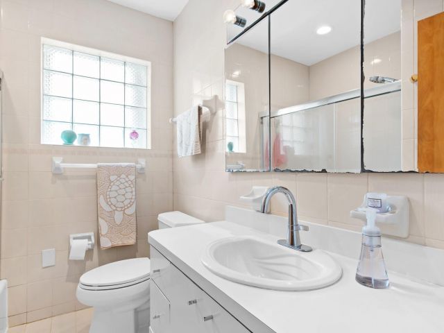 Home for sale at 1340 Adams St - photo 5938508