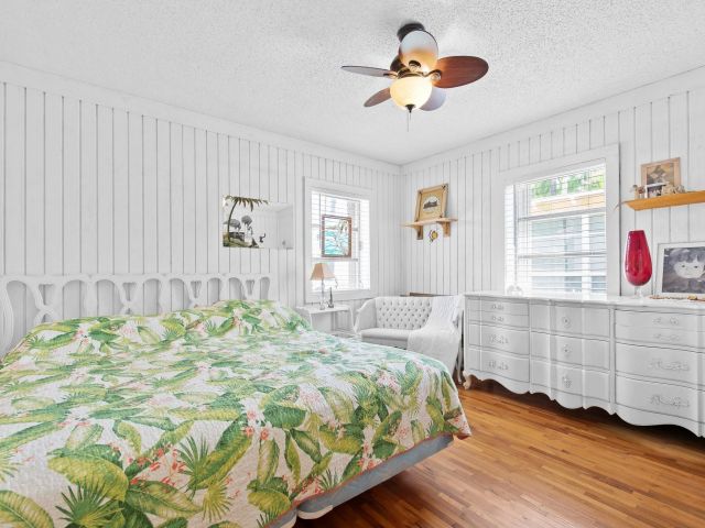 Home for sale at 1340 Adams St - photo 5938509